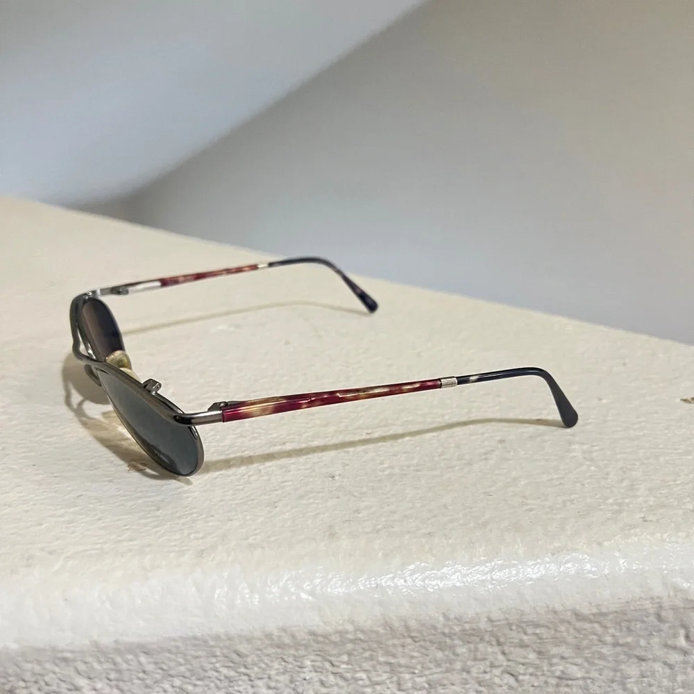 Maui Jim questions leave